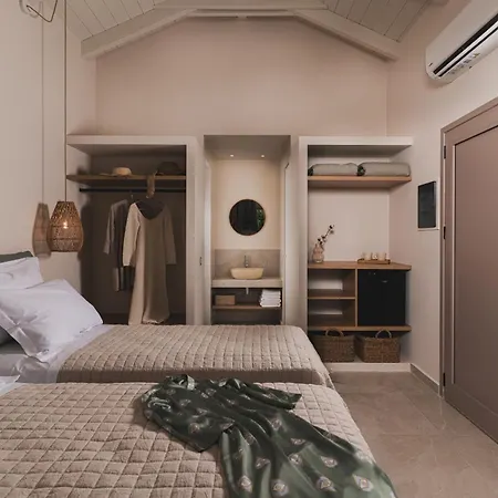 Alkinari Villa, By Tk Premium